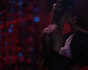 Sexy Nikki Vanderdyz Nude - Insecure s01e08 (US 2016) 