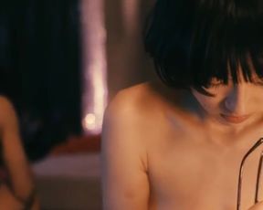 Hot scene Mugi Kadowaki, Yoko Mitsuya, Eriko Nakamura, Seri Akaba Nude - Ai No Uzu (2014) 