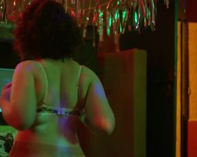 Actress Li Borges Nude - Me Chama De Bruna s02e07 (2017) Nudity and Sex in TV Show