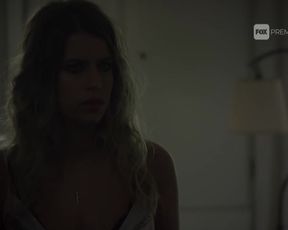 TV show scene Maria Bopp Nude - Me Chama De Bruna s02e05 (2017) 