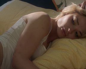 Emma Rigby Nude - Hollywood Dirt (2017)