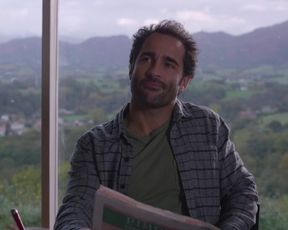 Celebs Elodie Fontan, Iliona Bachelier Nude - Mission Pays Basque (2017)