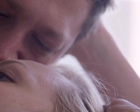 Actress Elisabeth Moss Sexy - Tokyo Project (2017)