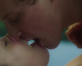 Naked scene Hedda Stiernstedt, Karin Franz Korlof Nude - Var Tid Ar Nu s01e01-e03 (2017) TV show nudity video