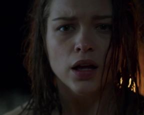 Sophie Cookson Nude - The Crucifixion (2017)