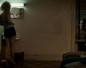 Naked scene Maggie Gyllenhaal Nude - The Deuce s01e01 (2017) TV show nudity video