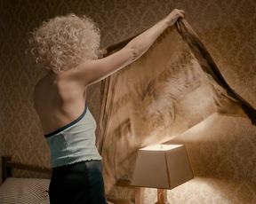 Naked scene Maggie Gyllenhaal Nude - The Deuce s01e01 (2017) TV show nudity video