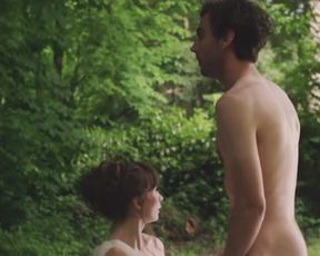 Celebs Laura Beckner, Carolina Thiele Nude - (le) Rebound (2016)