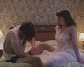 Celebs Laura Beckner, Carolina Thiele Nude - (le) Rebound (2016)