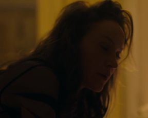 Naked scene Jeanette Hain Nude - Trakehnerblut s01e01 (2017) TV show nudity video