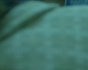 Marta Bassols - El futuro (2013) celeb hot video scene