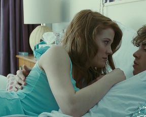 Amy Wren - uwantme2killhim (2013) celebs hot movie scene