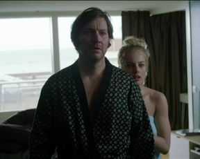 Ida Engvoll - Der Kommissar und das Meer s01e17 (2015) celebrity hot video scene