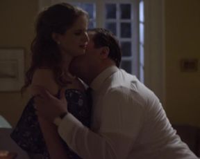 Julia Lund - Ninguem Ama Ninguem... Por Mais de Dois Anos (2015) celebs nude videos