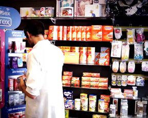 Valentina Reggio - Geekerz (2013) actress topless scenes