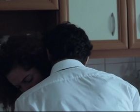 Mihriban Er - Koksuz (2013) celeb nude videos