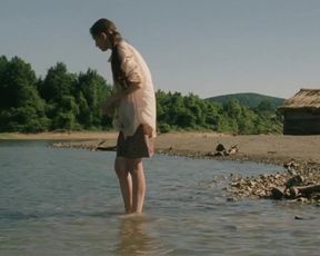 Mariam Buturishvili - Simindis kundzuli (Corn Island) (2014) actress hot video scene