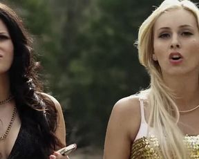 Vanessa_Velacruz__Nikki_Seven_-_Lumberjack_Man (2015)