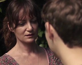 Jeanne Goursaud - Die Mutter des Morders (2015) celebrity nude scene