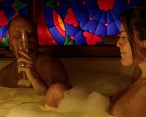 Cristina_Umana_-_Narcos_s01e09 (2015)