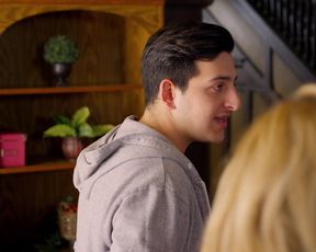 Mindy Robinson – Alpha House (2014) celebrity sexy