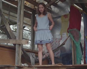 Anastasiya Pronina - Tryapichnyy soyuz (2015) celebs hot movie scene