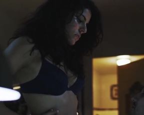 Veronica_Sixtos_-_Hostile_Border (2015)