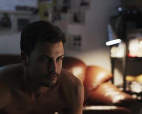 Veronica_Sixtos_-_Hostile_Border (2015)