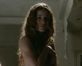Giulia Gorietti – I segreti di Borgo Larici s01e04 (2014) celebs naked