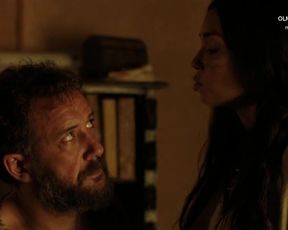 Iazua Larios, Meritxell Calvo - Carlos Rey Emperador s01e07 (2015) celeb nude videos