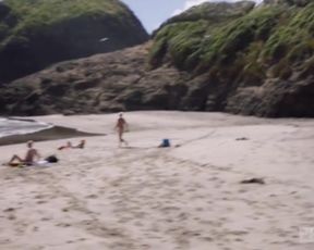 Emma Leonard - 800 Words s01e01 (2015) celebs hot video scene