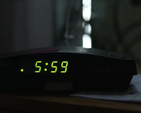 Stephanie Caillol - Au sol (2014) celeb hot scene