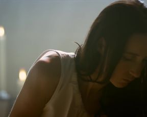 Segolene Point - Les lettres portugaises (2014) celebrity hot scene