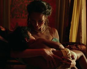 Irina Shayk nude, Karolina Szymczak ssexy - Hercules (2014)