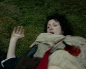 Caitriona Balfe – Outlander s01e08 (2014) celebrity naked