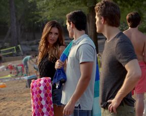 Nina Dobrev hot - The_Vampire_Diaries_s06e03 (2014)