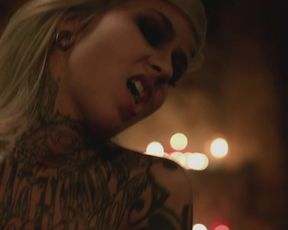 Sara Fabel sex scene- Parlor  (2015)