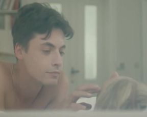 Kirsten Albsmeier - Zur rechten Zeit (2014) celebs nude video