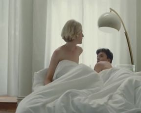 Kirsten Albsmeier - Zur rechten Zeit (2014) celebs nude video