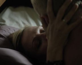 Lene Maria Christensen - Arvingerne s01e10 (2014) celebs hot video scene