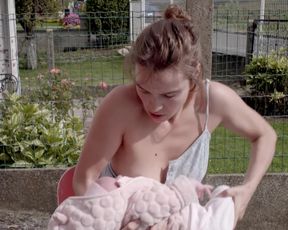 Claire Ganaye - Le vol des cigognes (2015) actress sexy scene
