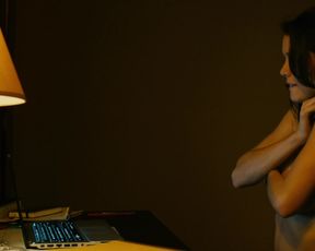 Ali Cobrin nude - Girlhouse (2014)