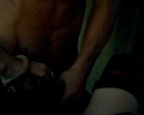 Hannah_New__Jessica_Parker_Kennedy_-_Black_Sails_s01e03 (2014)