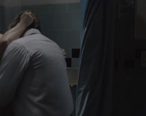 Gabriela Duarte - Ninguem Ama Ninguem... Por Mais de Dois Anos (2015) actress hot video scene