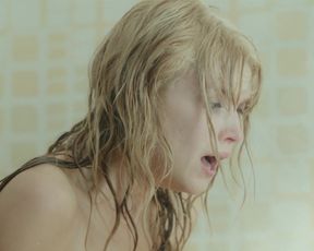 Erin_Richards_-_The_Quiet_Ones (2014)
