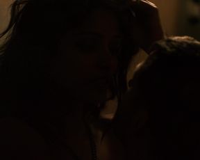 Freida_Pinto_-_Blunt_Force_Trauma (2015)