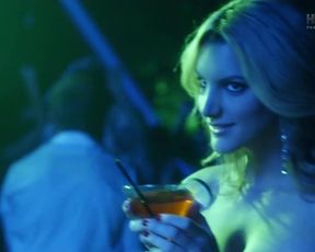 Megan_Albertus, Jenny_McClain, Claudia_Salinas nudes - Mantervention (2014)