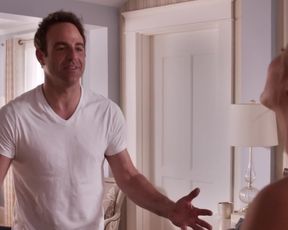 Julianna_Guill_-_Girlfriends_Guide_to_Divorce_s01e07 (2015)