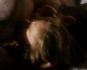 Joanna_Going__Kiele_Sanchez_-_Kingdom_s01e06 (2014)