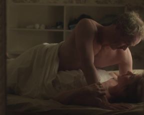 Kim van Kooten - Hollands Hoop s01e04 (2014) celeb nude scene